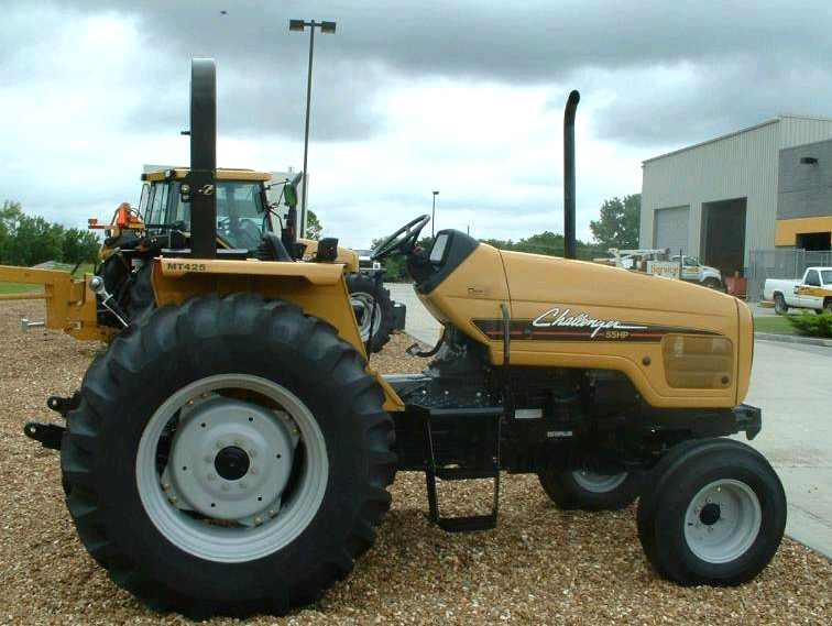 Challenger MT425 