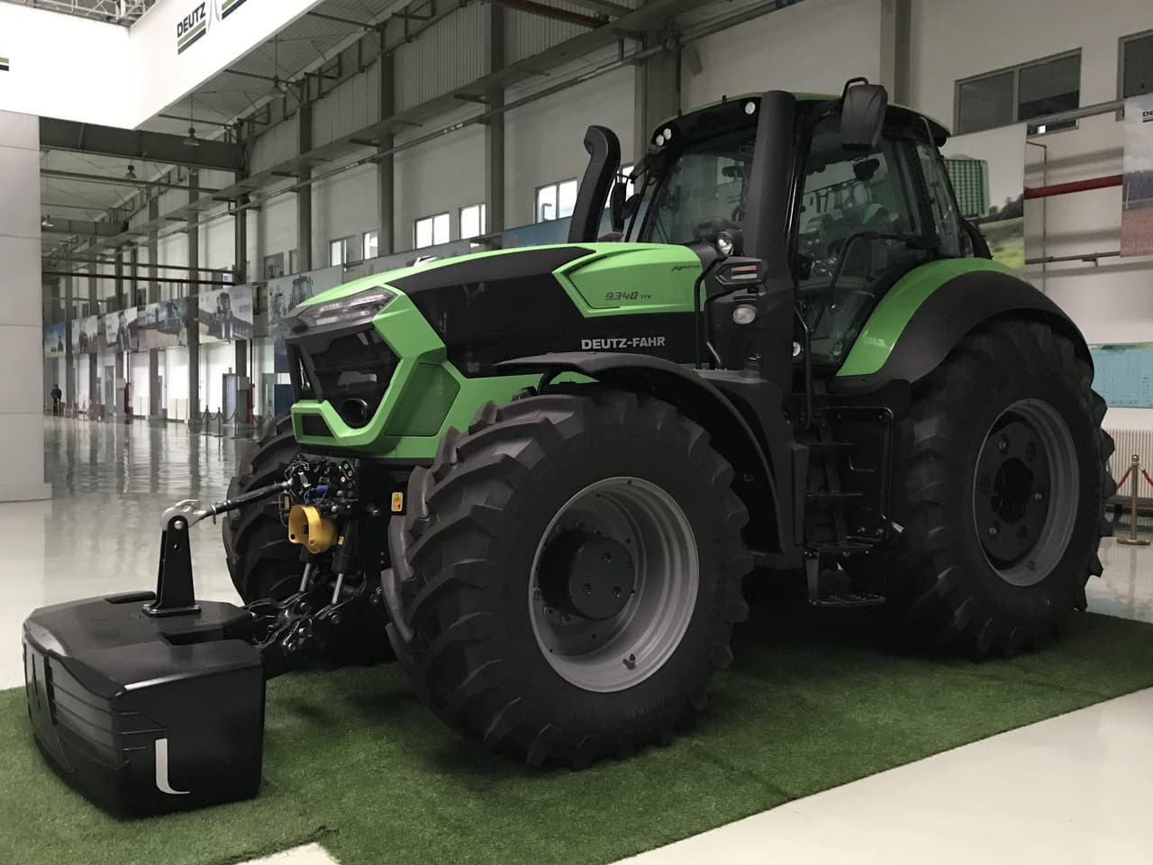 Deutz-Fahr 9340 TTV 