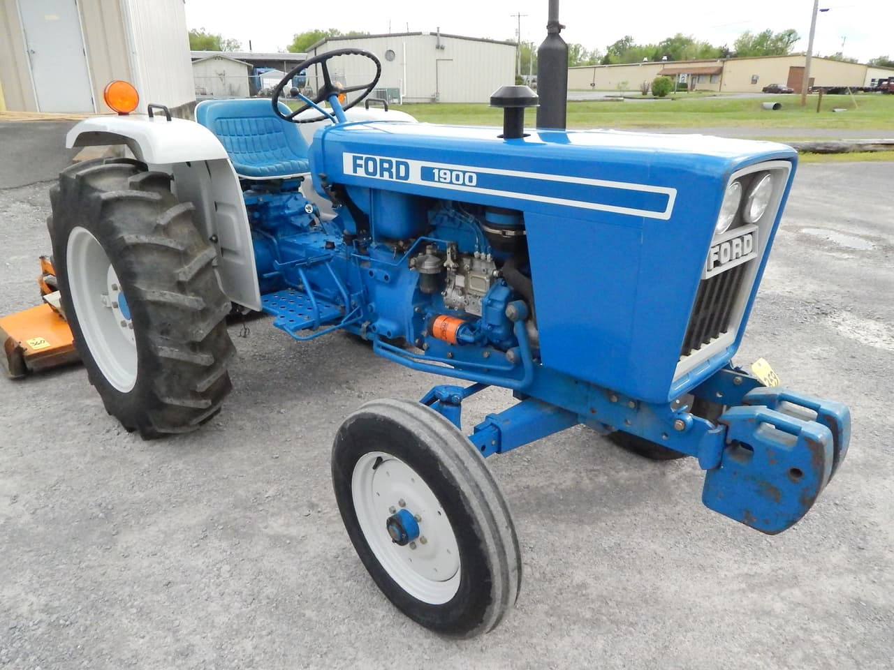 Ford 1900 