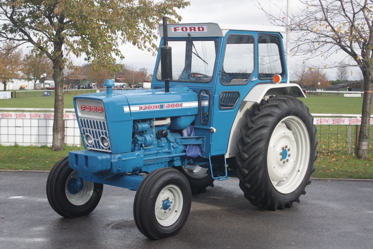 Ford 5000 