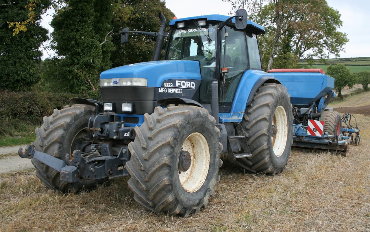 Ford 8870 