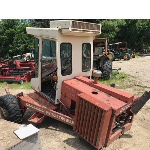 Hesston 640 