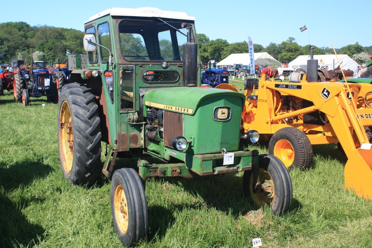John Deere 1120 