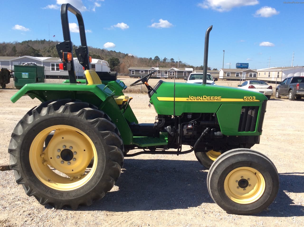 John Deere 5103S 