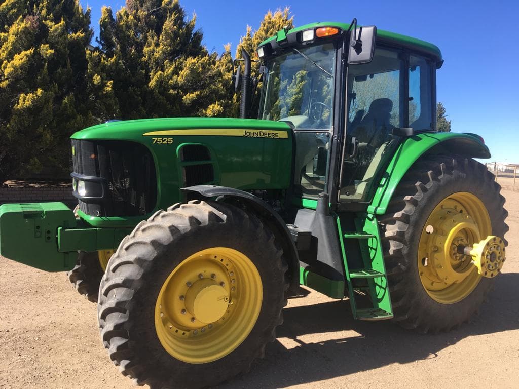 John Deere 7525 