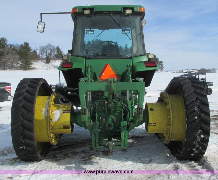 John Deere 8300T 