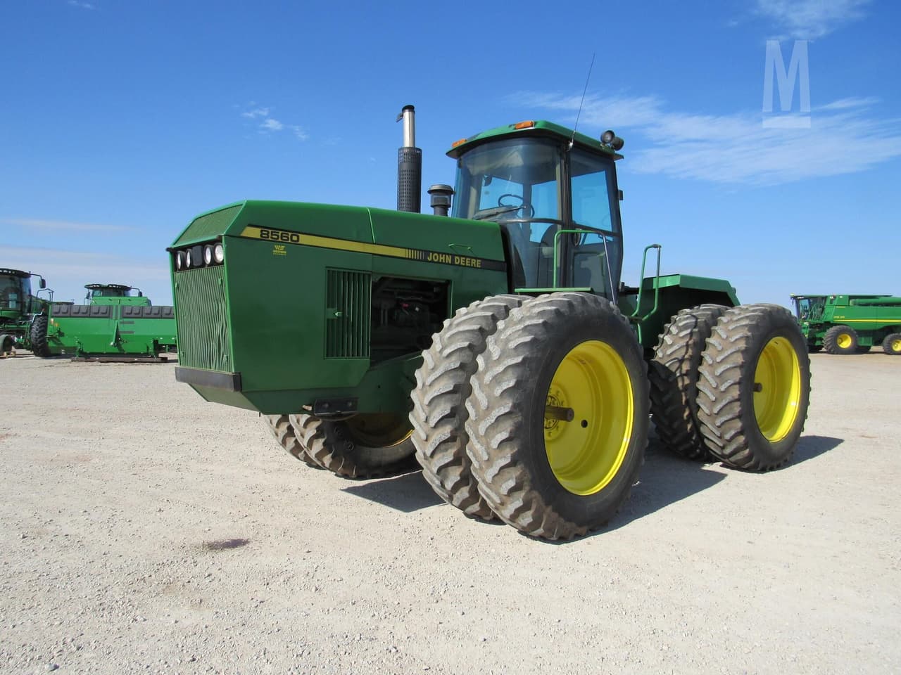 John Deere 8560 