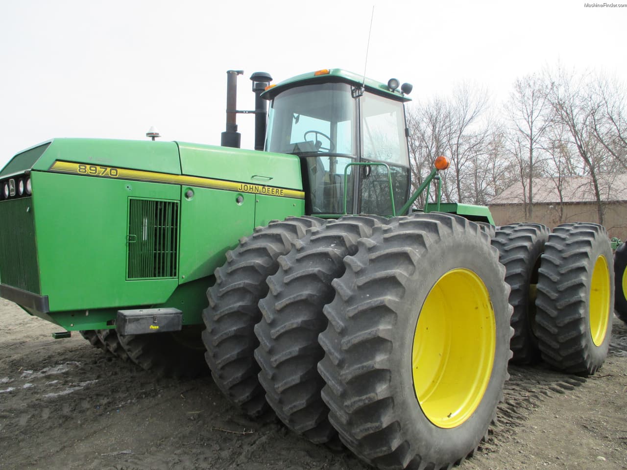 John Deere 8970 