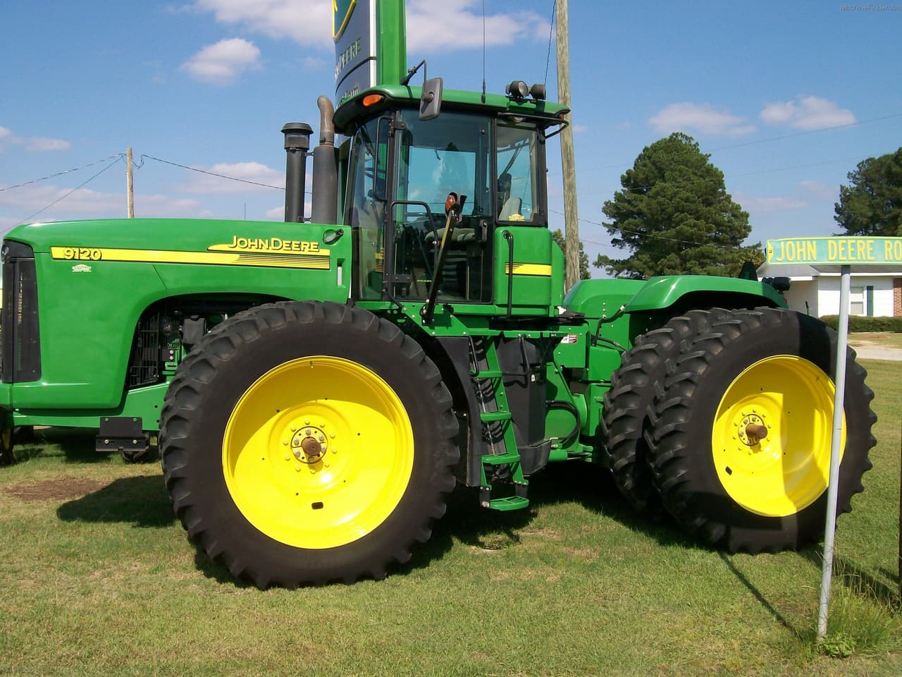 John Deere 9120 
