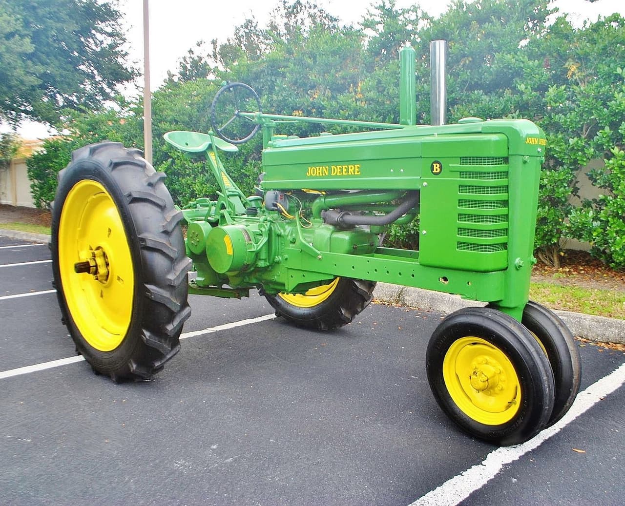 John Deere B 