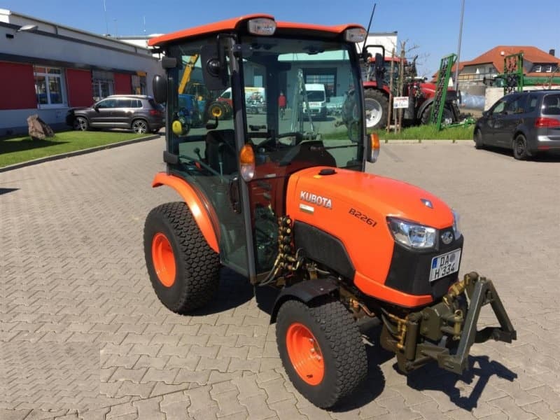Kubota B2261 