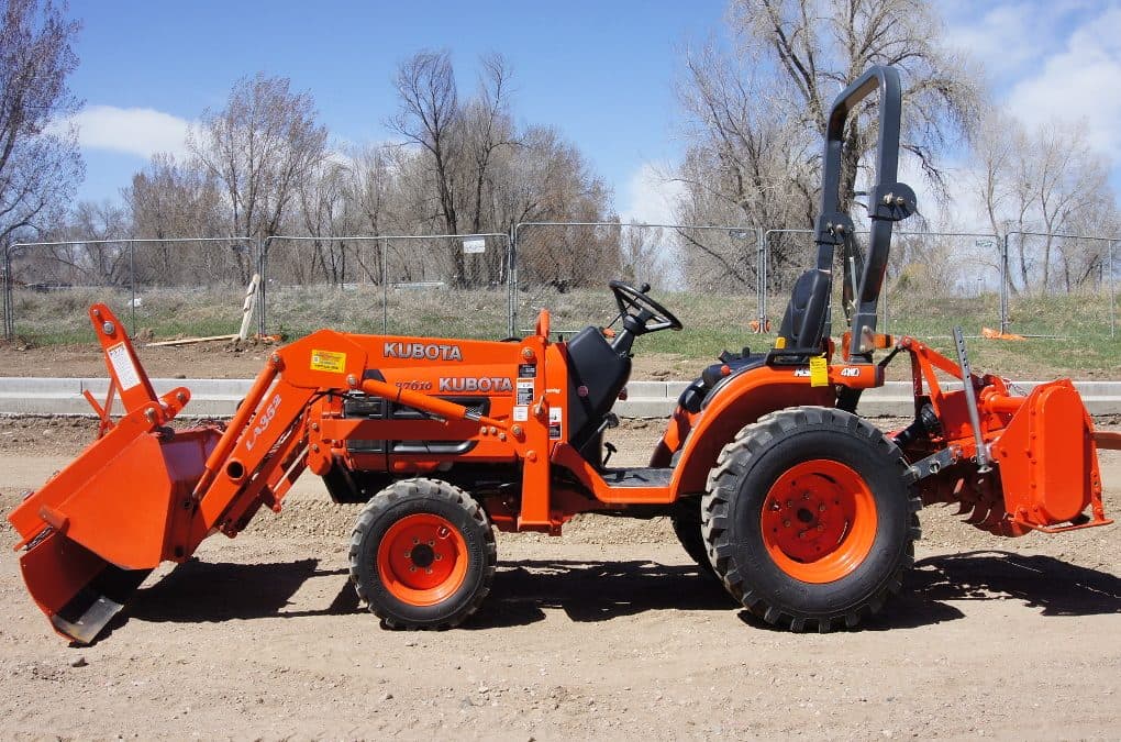 Kubota B7610 
