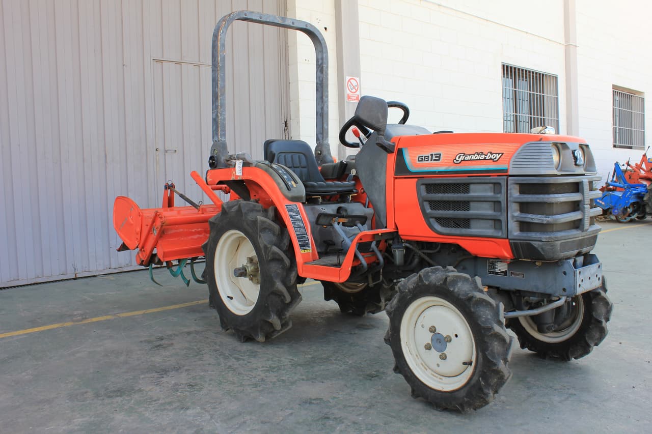 Kubota GB13
