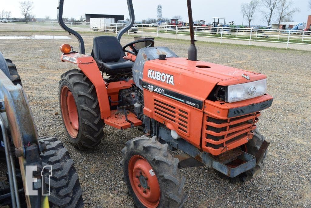 Kubota L3000 