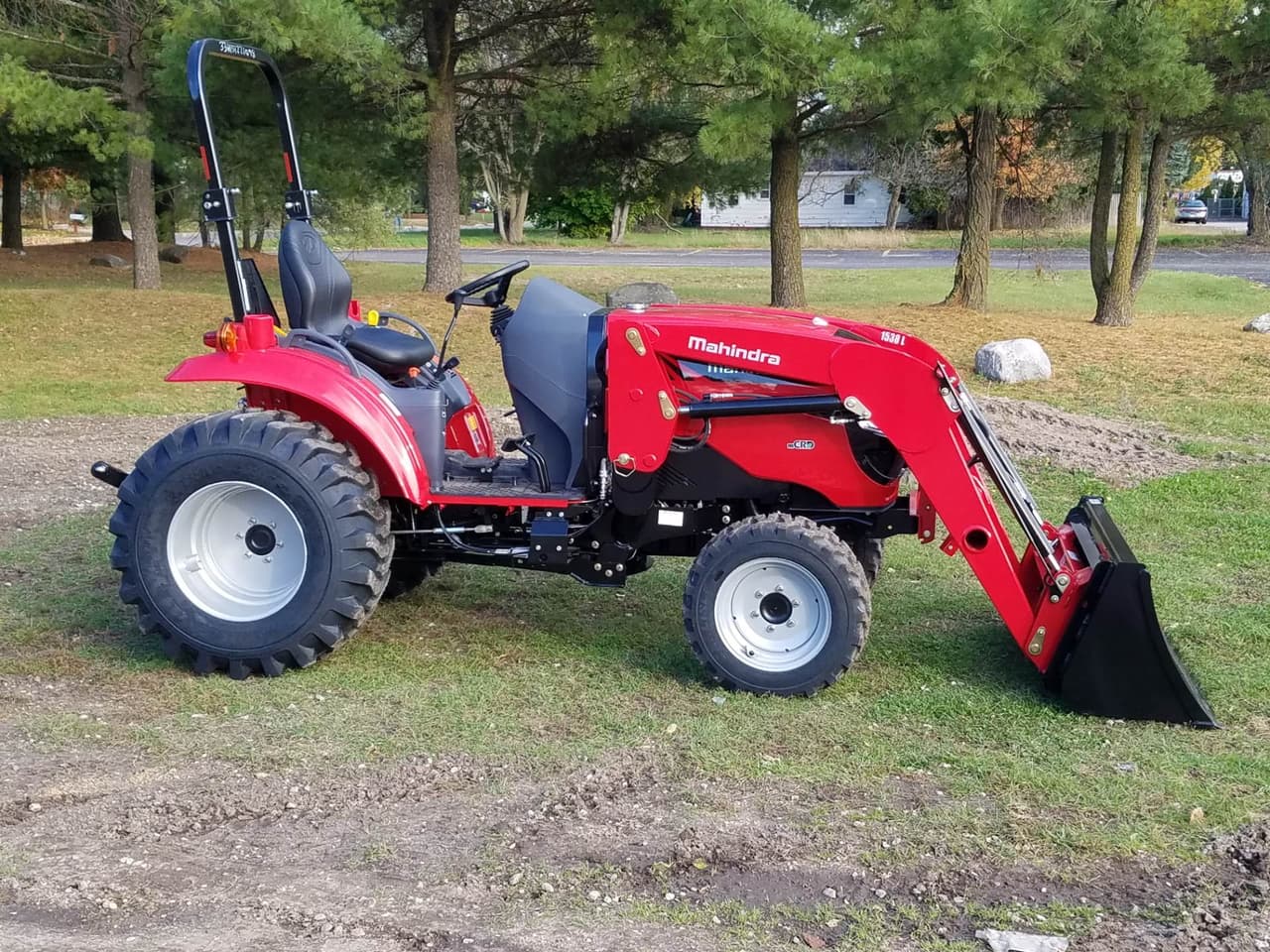 Mahindra 1533 
