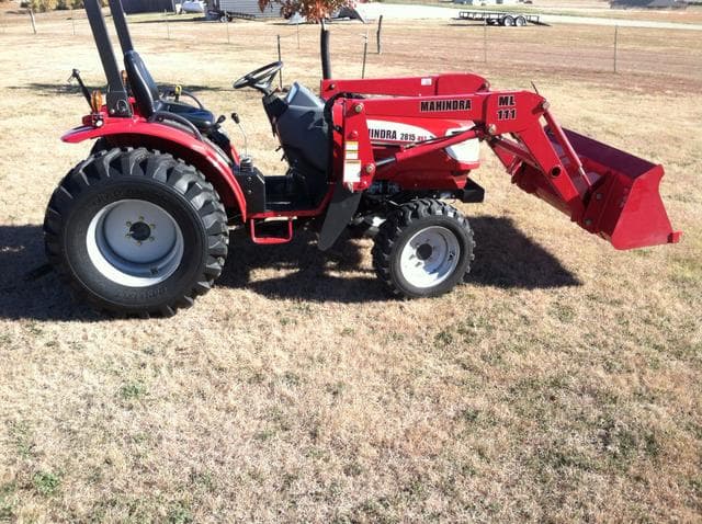 Mahindra 2815 