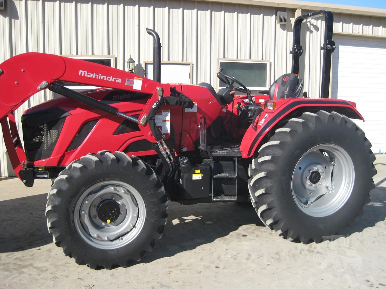 Mahindra 7085 