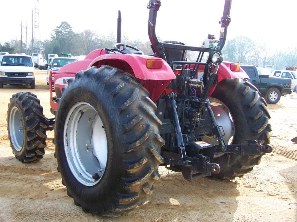 Mahindra 7520 