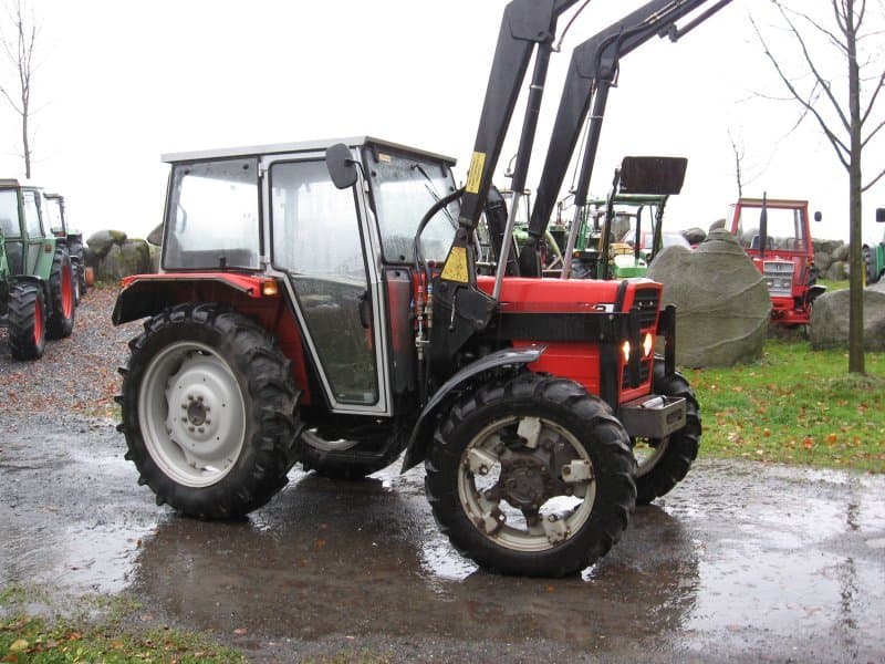 Massey Ferguson 353 