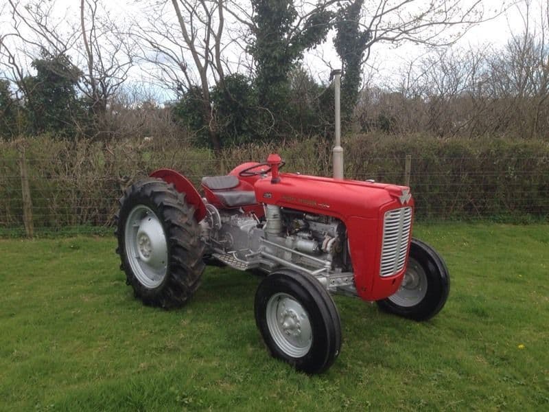 Massey Ferguson 37 