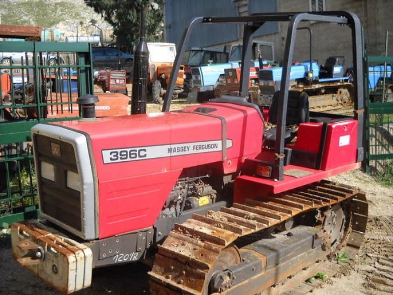 Massey Ferguson 396 