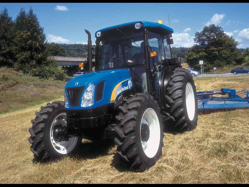 New Holland T4050V 
