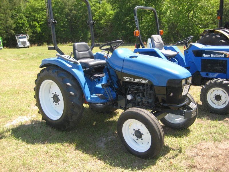 New Holland TC29 