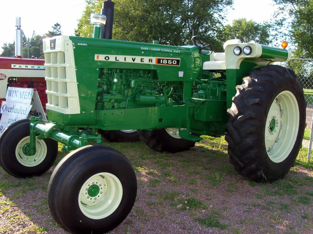 Oliver 1850 