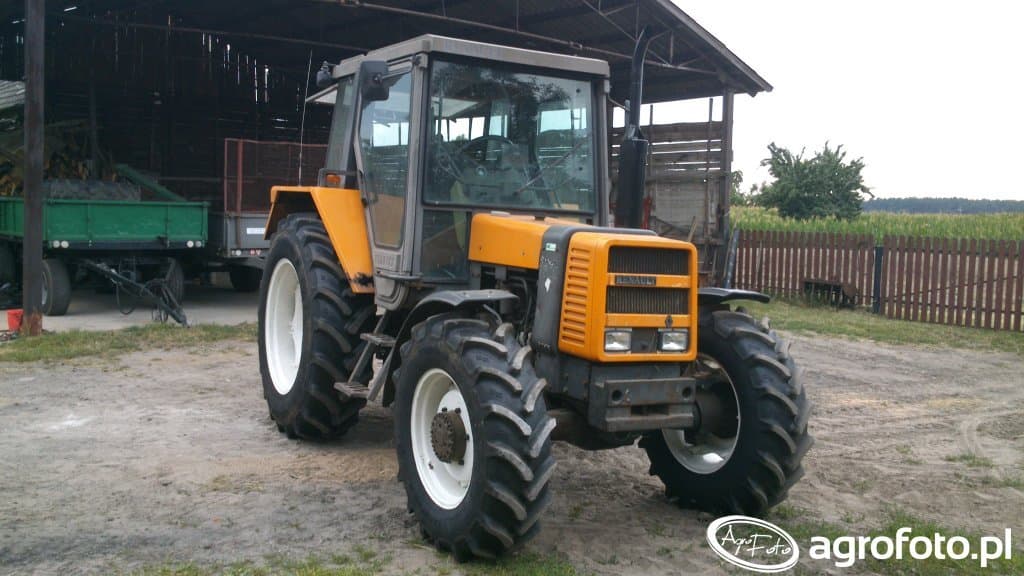 Renault 75-14 RS 