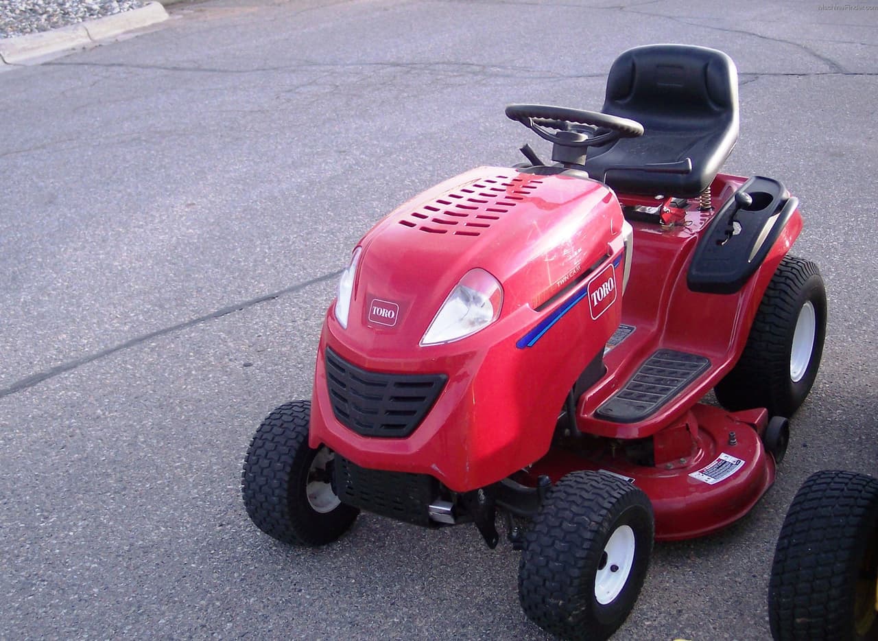 Toro LX425 