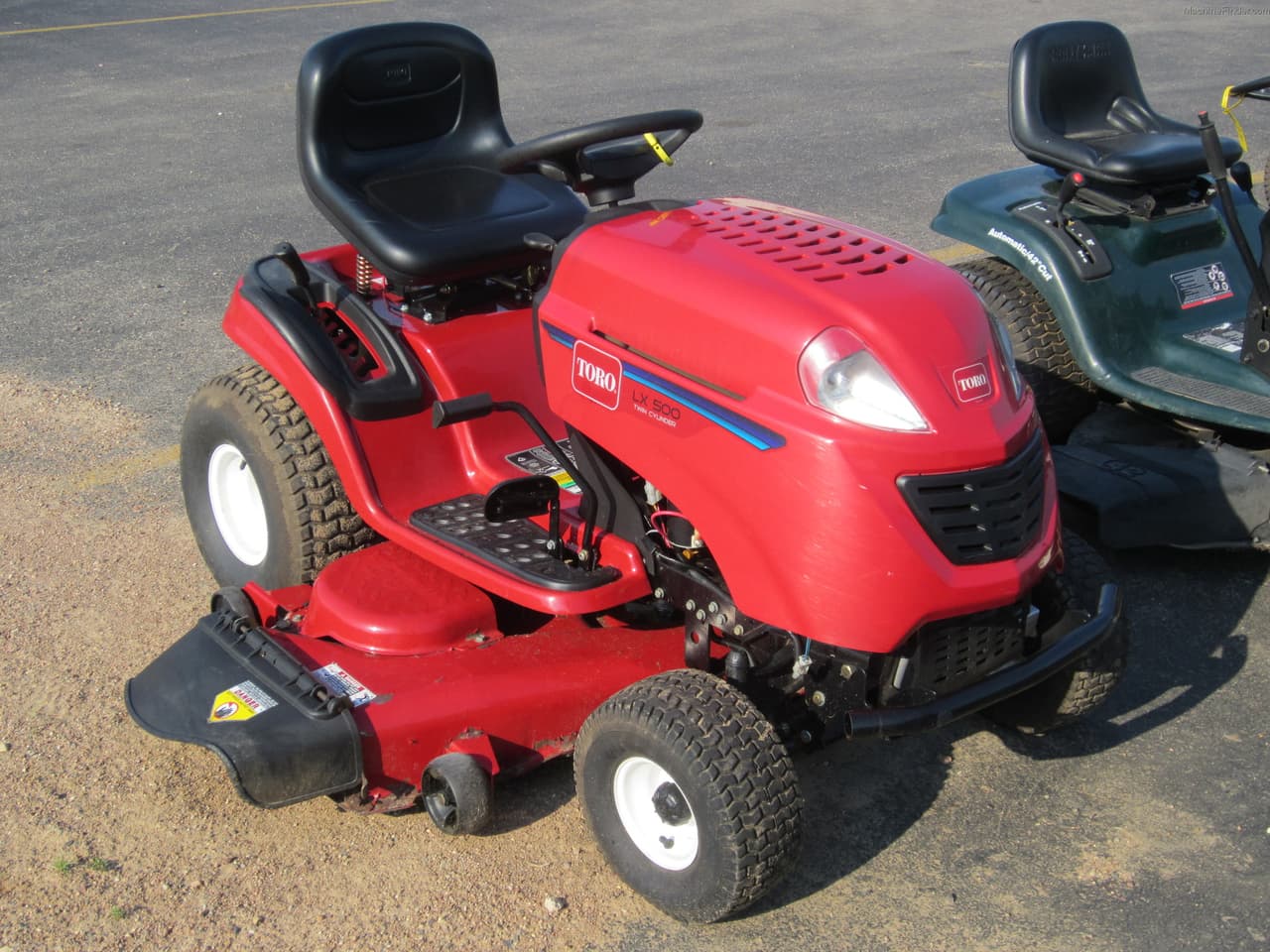 Toro LX500 