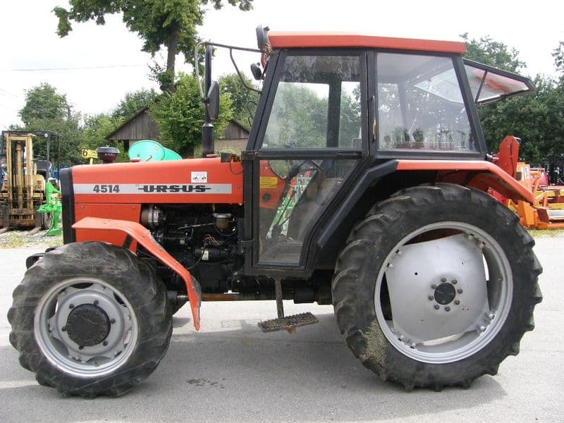 Ursus 4514 