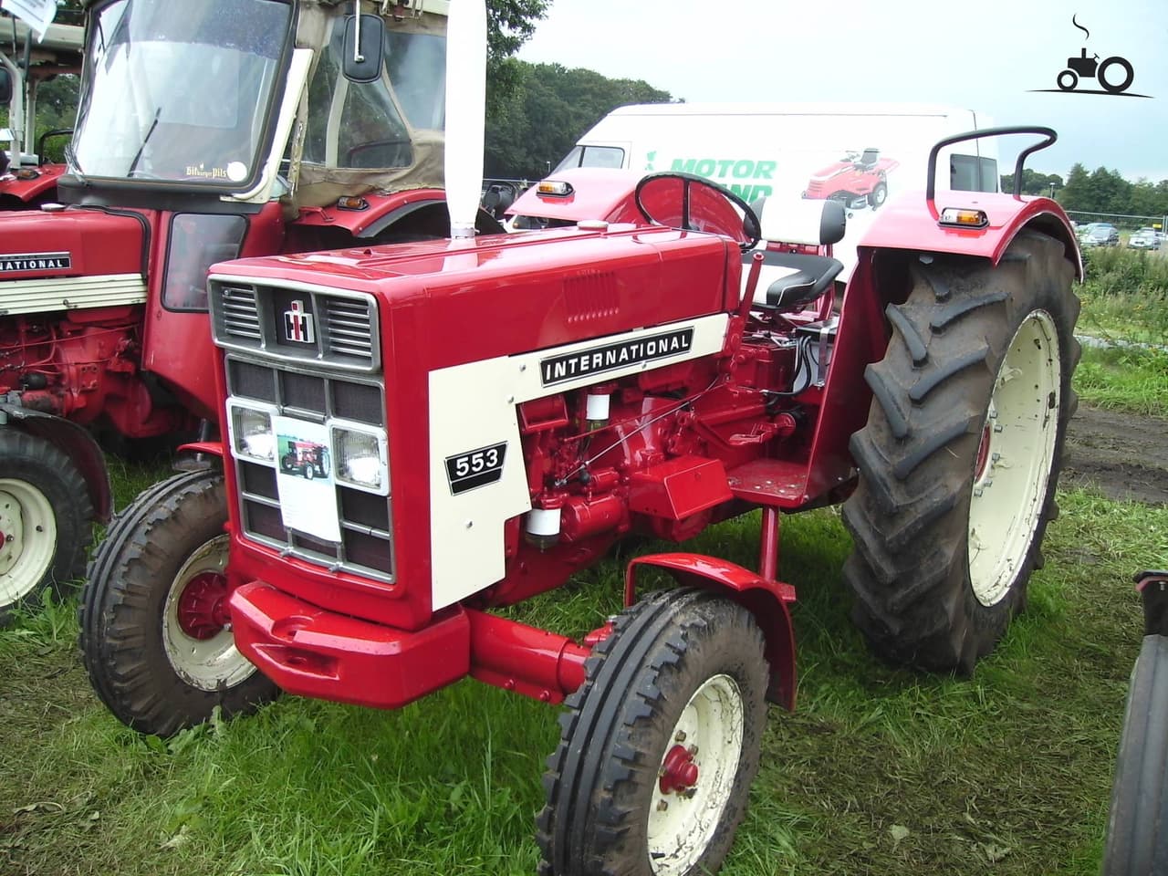 UTB/Universal 553
