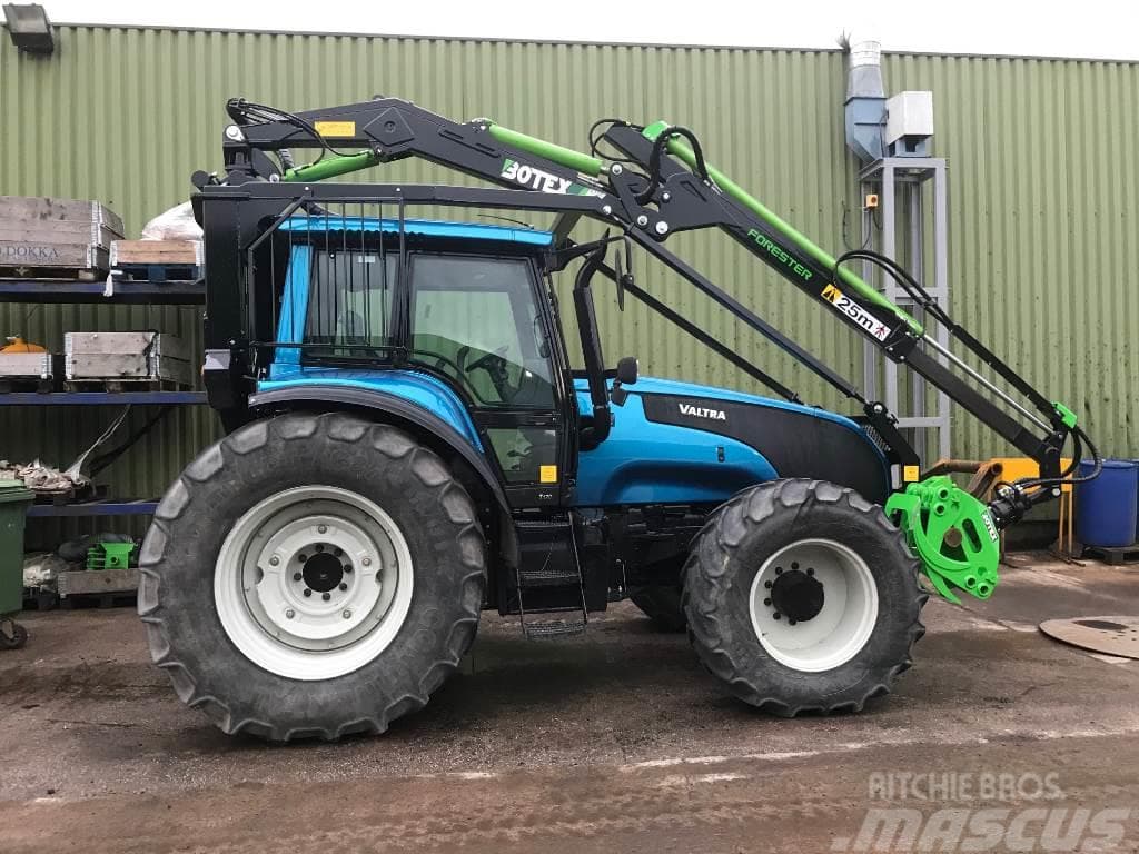 Valtra T170 