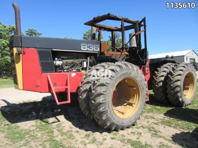 Versatile 836 