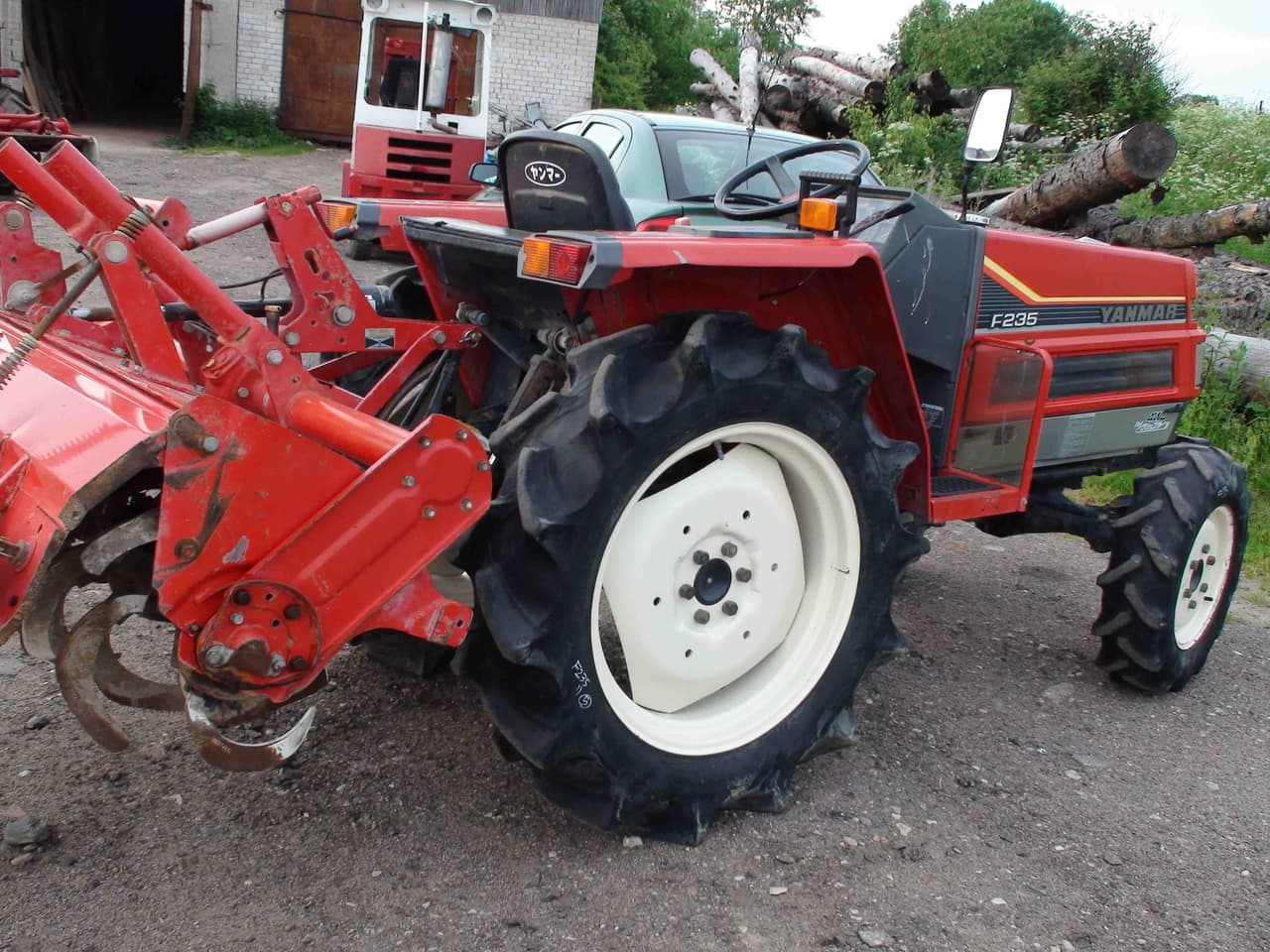 Yanmar F235 