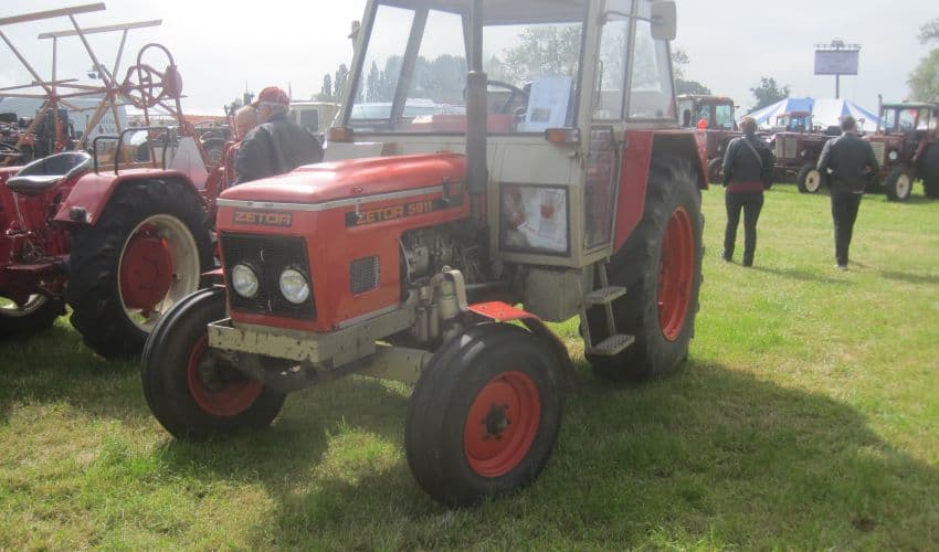 Zetor 5911 
