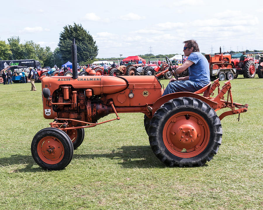 Allis Chalmers D270 