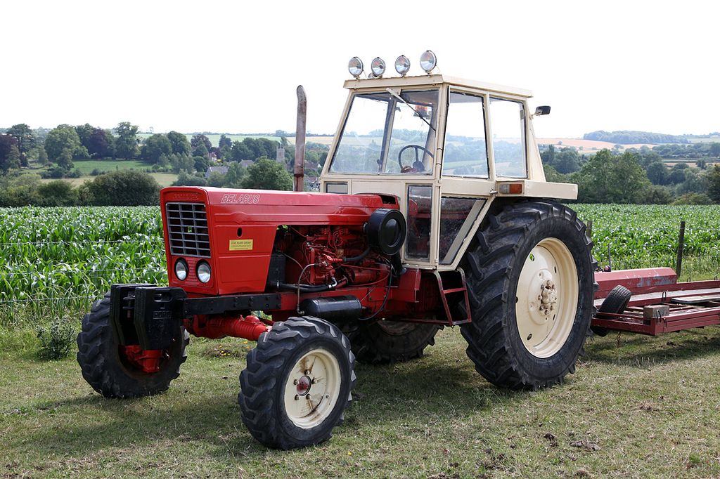 Belarus 7100 