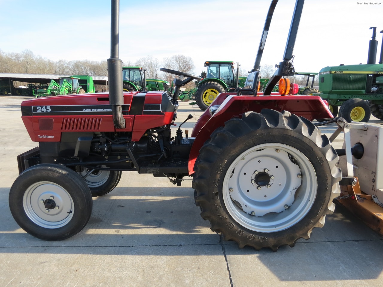CaseIH 245 