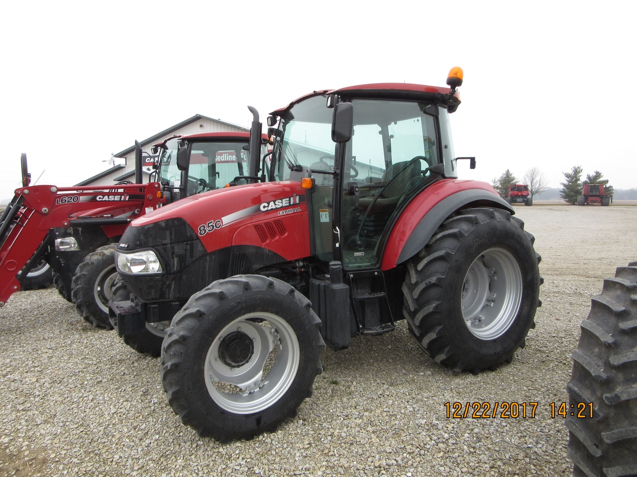 CaseIH Farmall 85C 