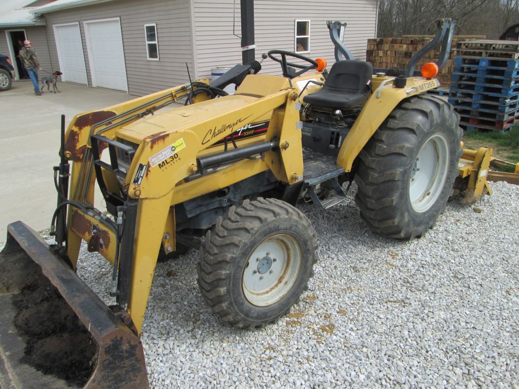 Challenger MT265 