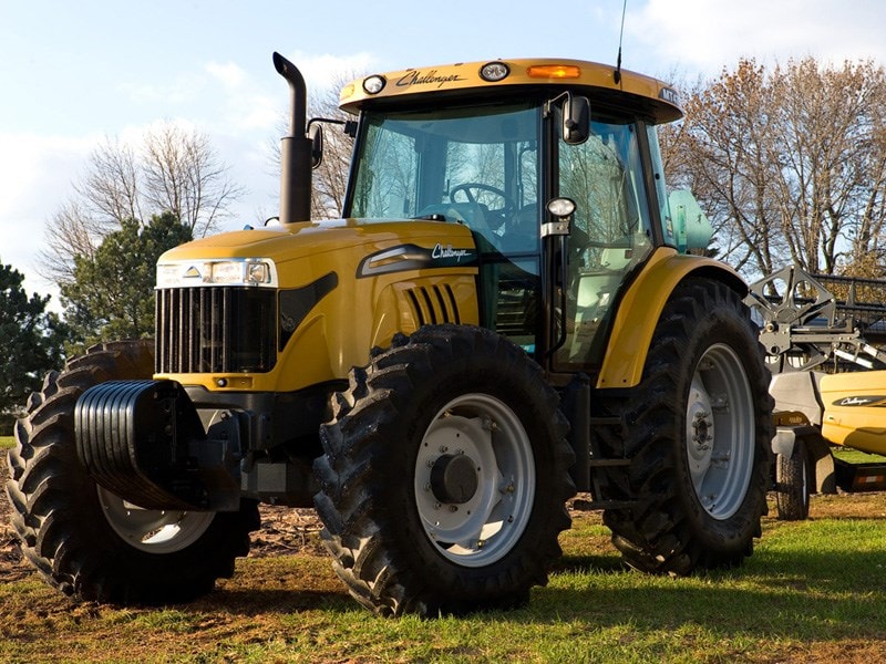 Challenger MT455 