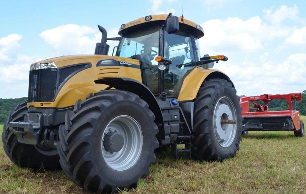 Challenger MT565 