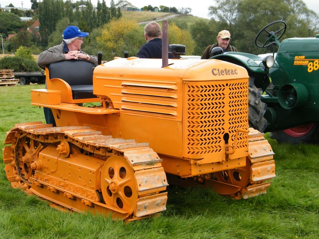 Cletrac 35 