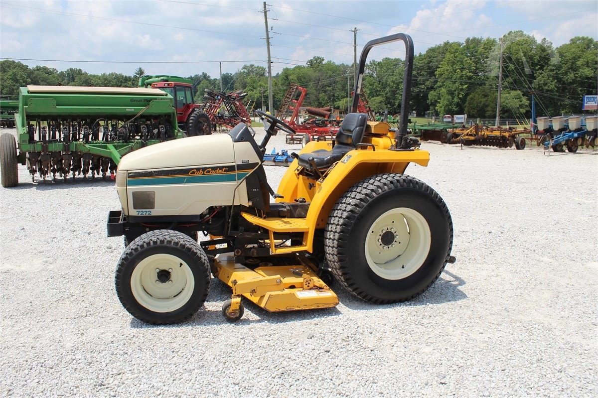 Cub Cadet 7272 