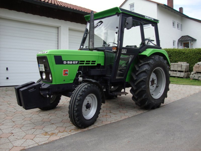 Deutz-Fahr 5207 