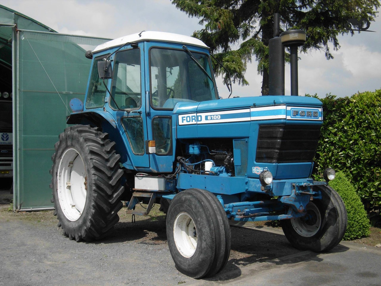 Ford 8100 