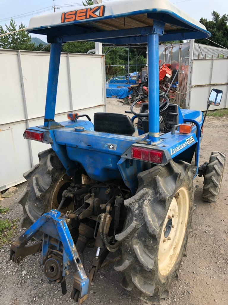 Iseki TA320 