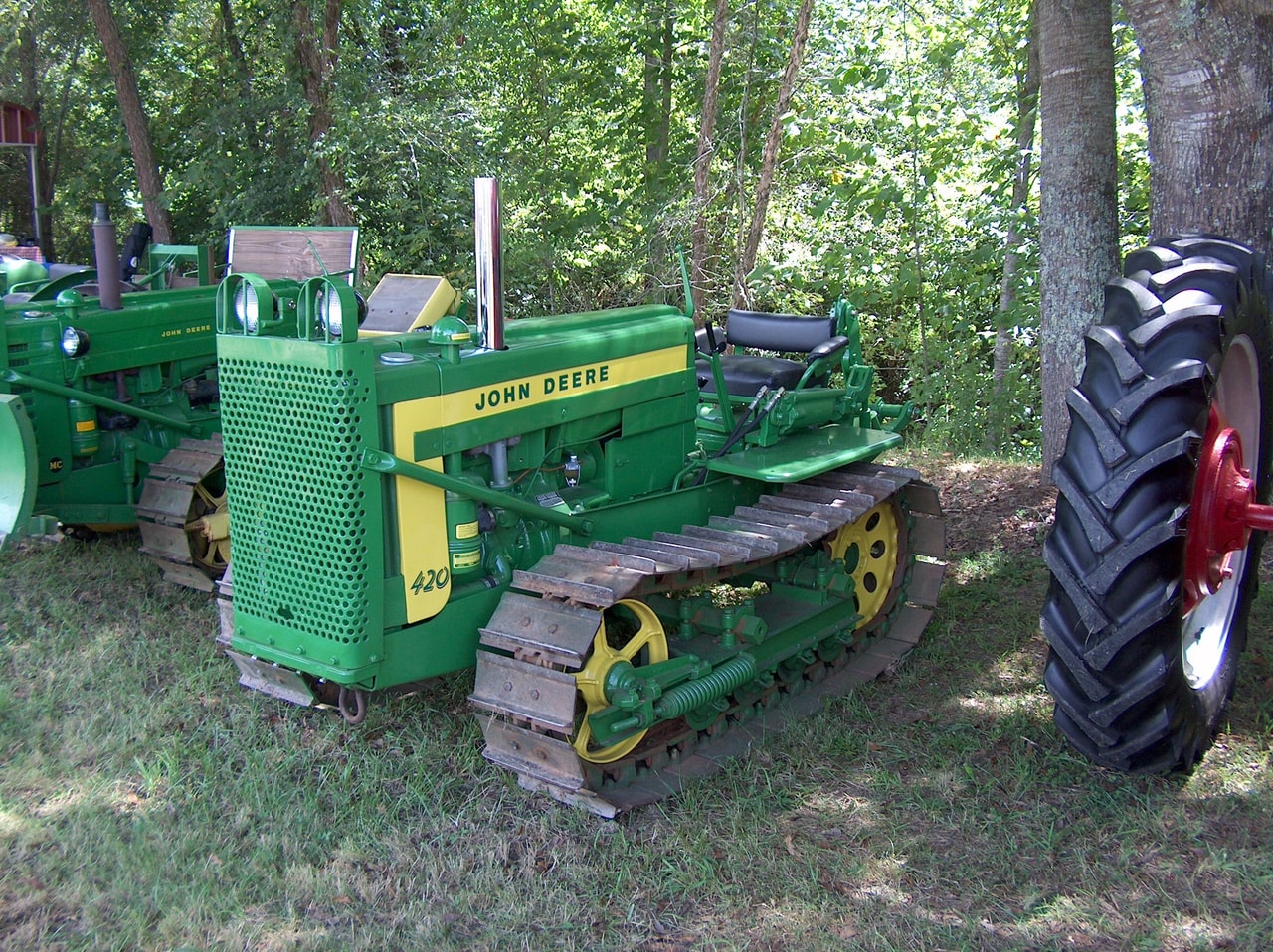 John Deere 420C 